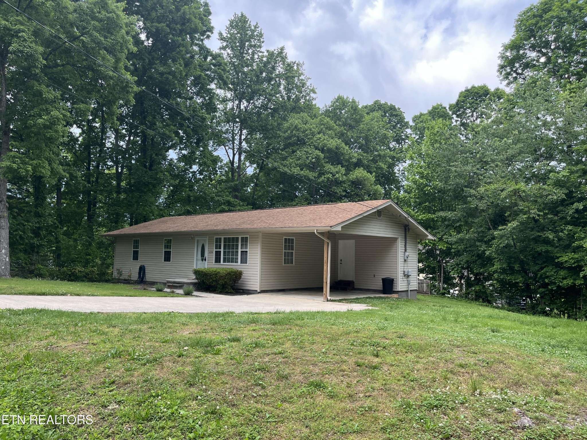 Powell, TN 37849,174 Cedar Circle