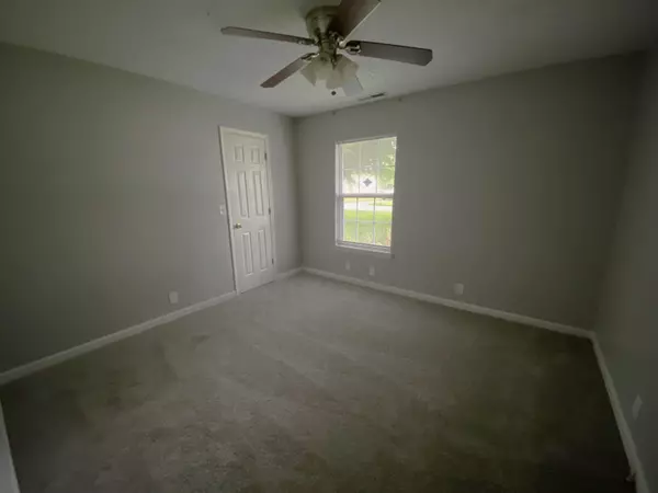 Oak Grove, KY 42262,109 Gail St