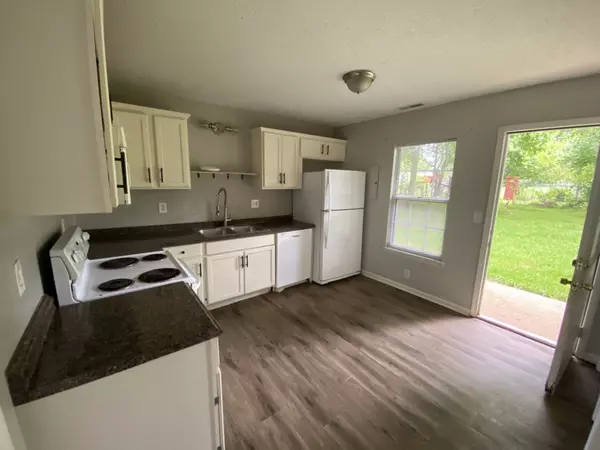 Oak Grove, KY 42262,109 Gail St