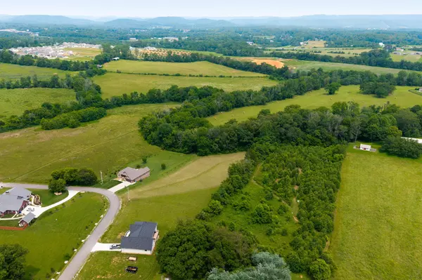 Cookeville, TN 38506,738 Blue Water Dr