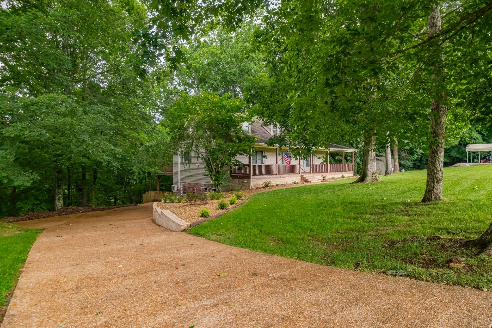 Manchester, TN 37355,255 Flora Ln
