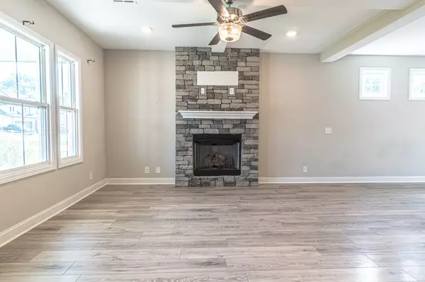 Clarksville, TN 37040,455 Kinslow Ct