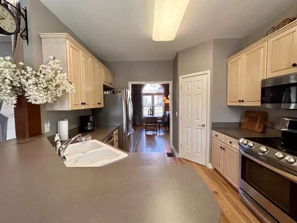 Nashville, TN 37214,517 Rivercrest Cv