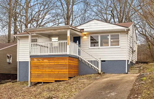 Chattanooga, TN 37406,910 Wheeler Avenue