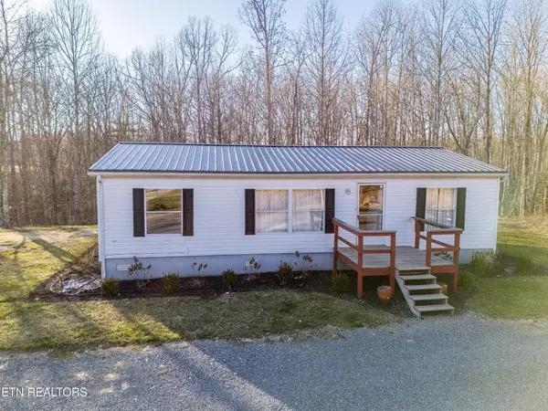 Monterey, TN 38574,353 B Armstrong Lane