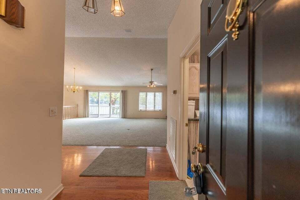 Crossville, TN 38558,23 Dockside Drive