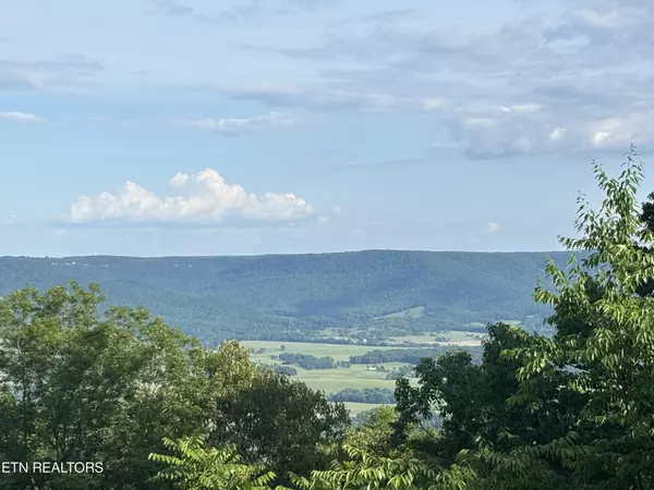 Pikeville, TN 37367,1355 Gray Rock View