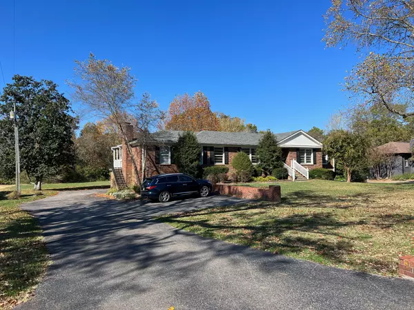 311 Robinhood Rd, Brentwood, TN 37027