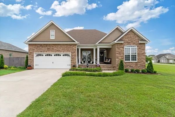 106 Riley Creek Rd, Tullahoma, TN 37388