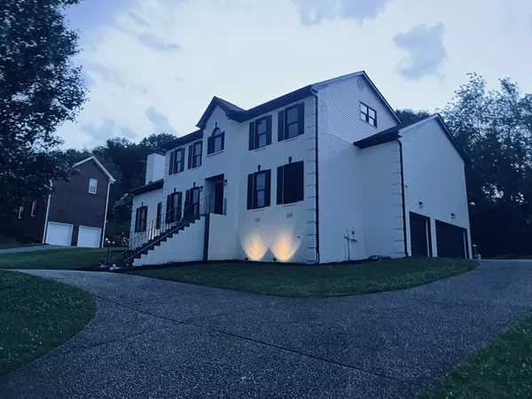 Nashville, TN 37221,5712 Templegate Dr