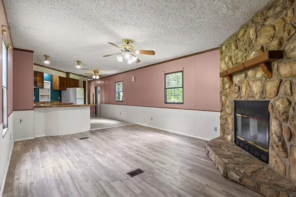 Camden, TN 38320,6495 Divider Natchez Trace Rd