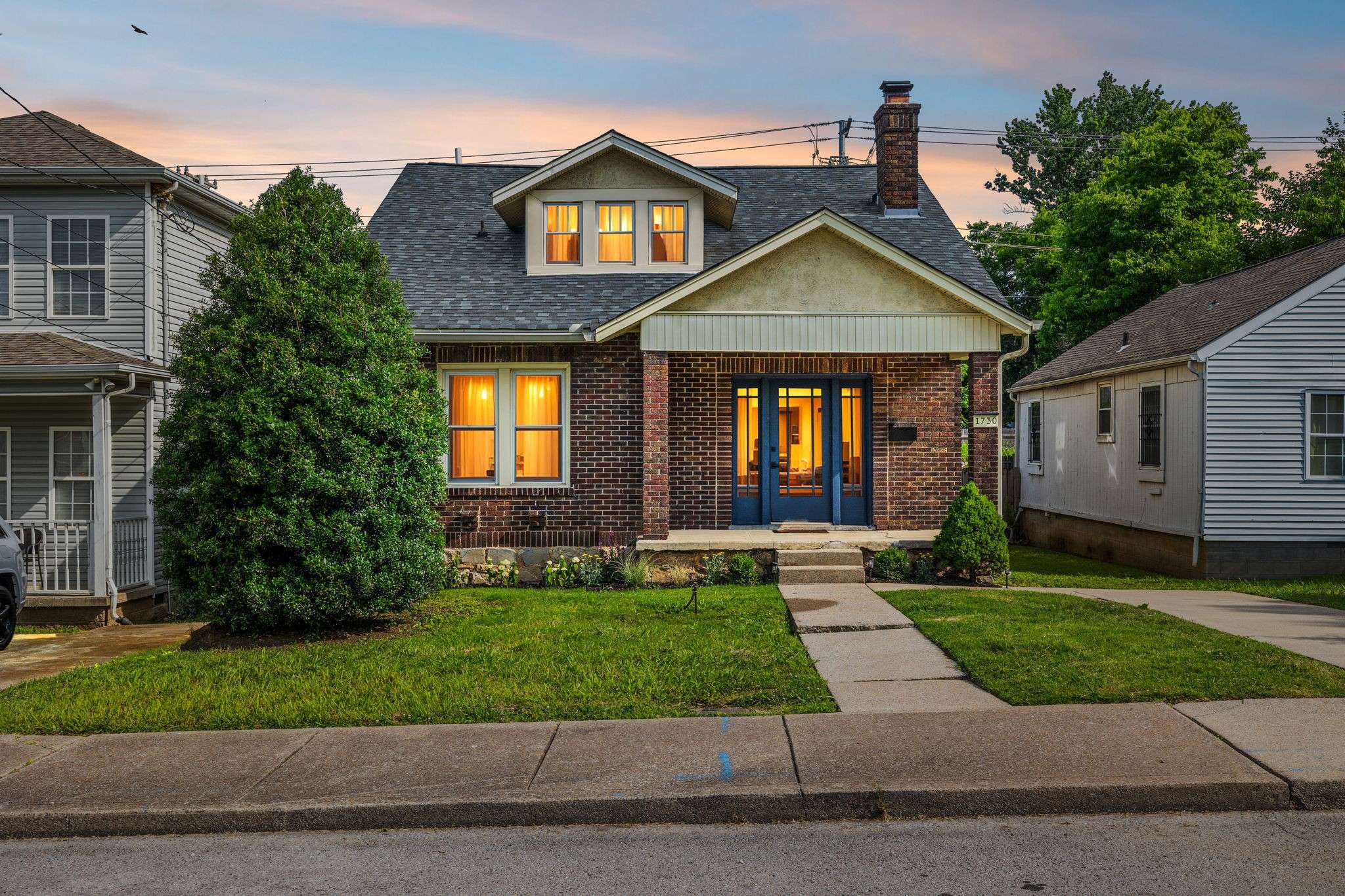 1730 Knowles St, Nashville, TN 37208