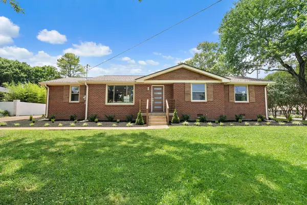 1814 Cloverleaf Dr, Nashville, TN 37216