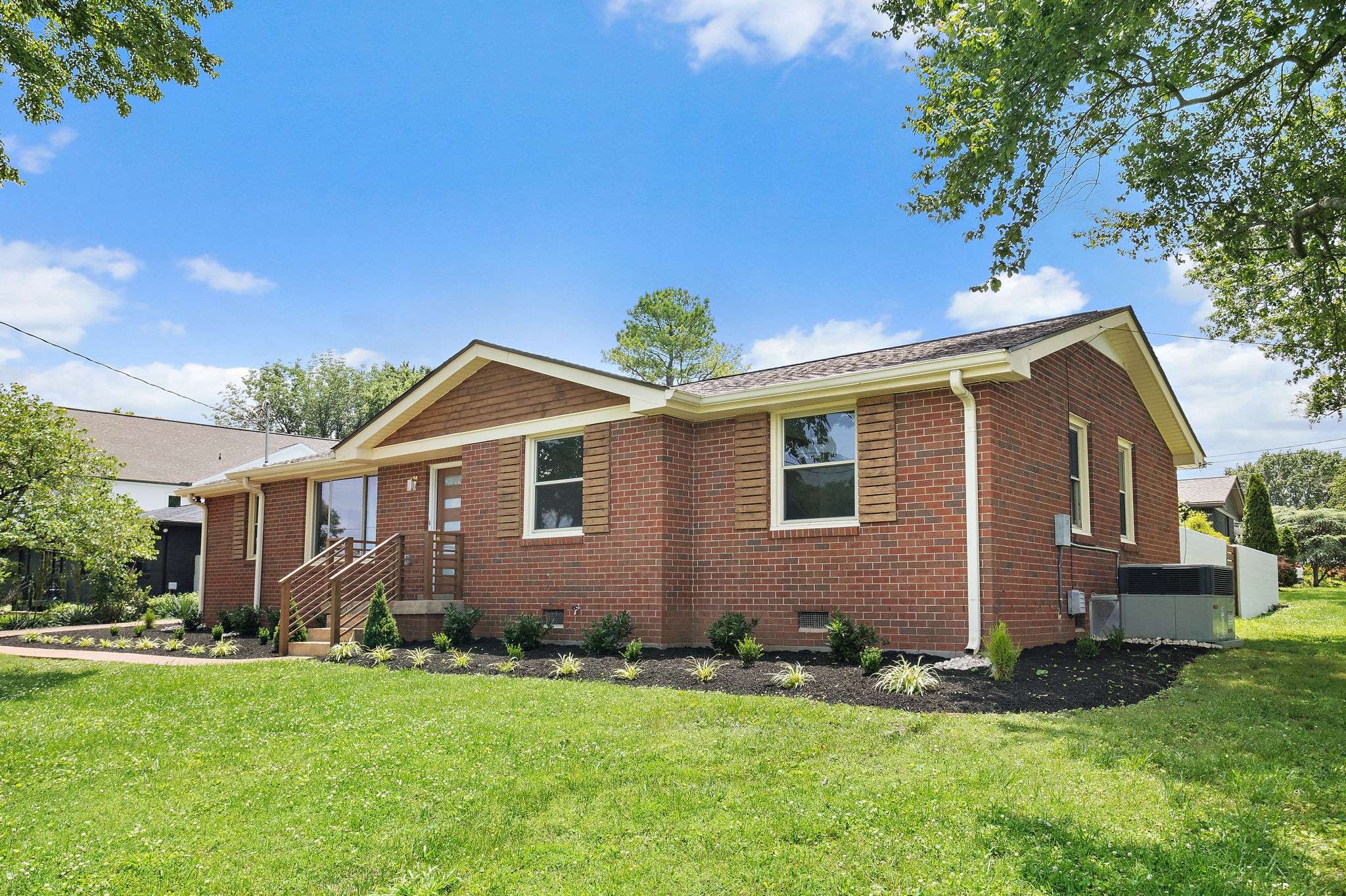 Nashville, TN 37216,1814 Cloverleaf Dr