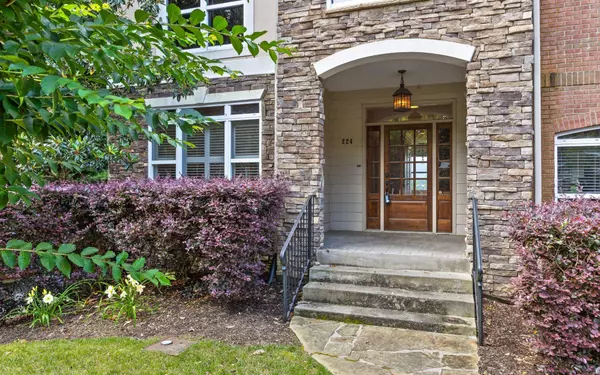 Chattanooga, TN 37405,224 Shady Ridge Lane