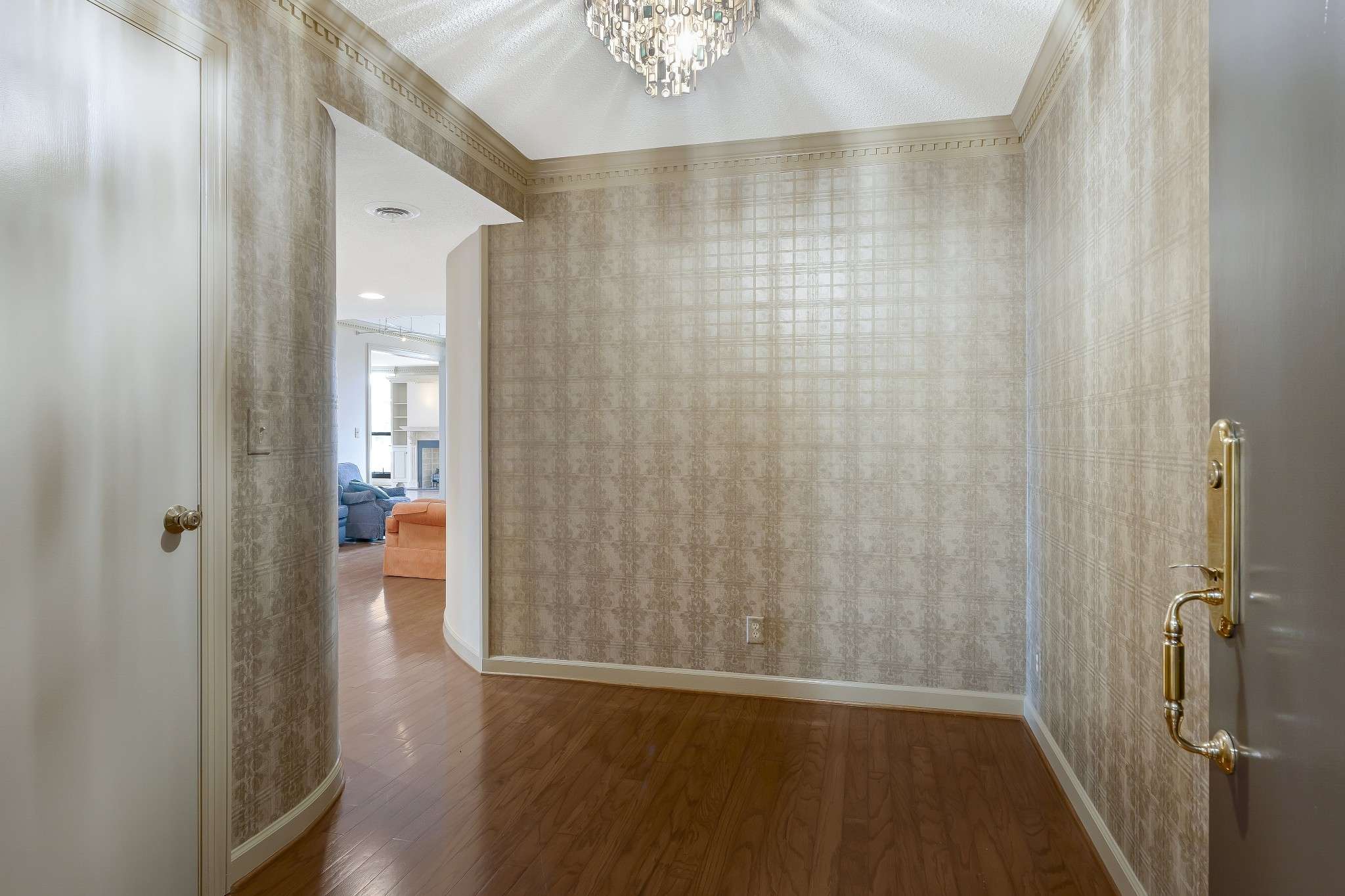 Nashville, TN 37205,3901 West End Ave #408