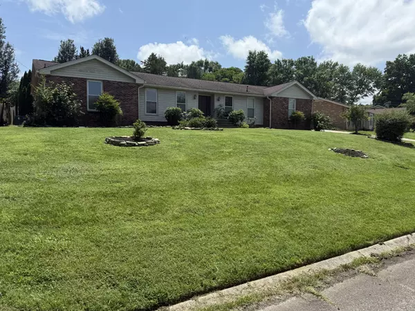 Hendersonville, TN 37075,131 Pin Oak Dr