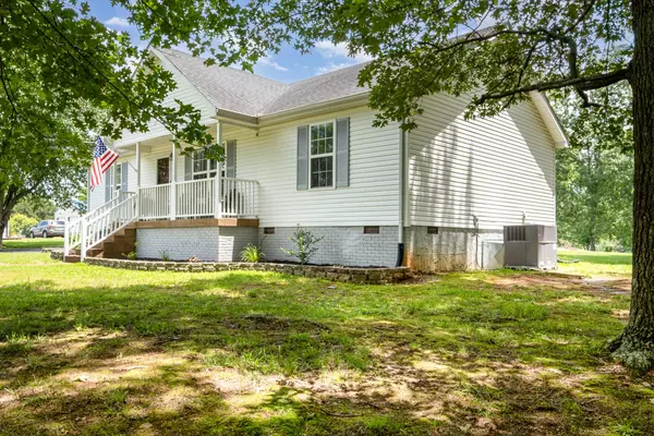 Chapel Hill, TN 37034,3946 Honeysuckle Way