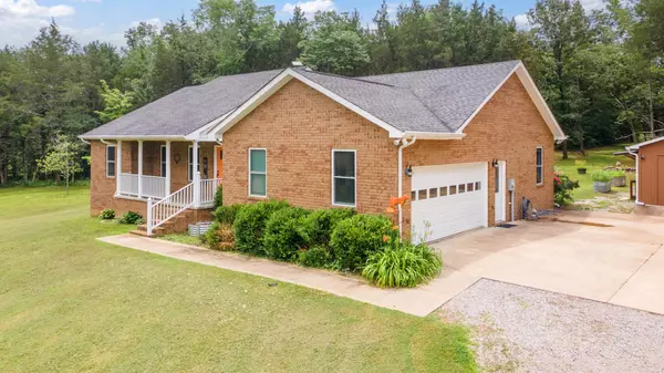 Prospect, TN 38477,390 Hurd Rd