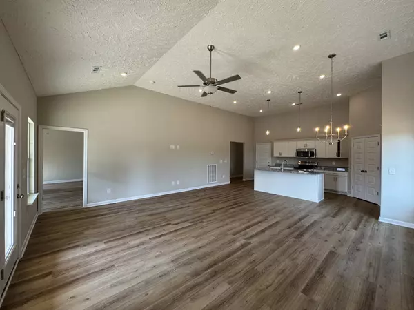 Manchester, TN 37355,62 Laurel View St