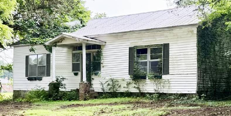 Lebanon, TN 37090,9580 Trousdale Ferry Pike