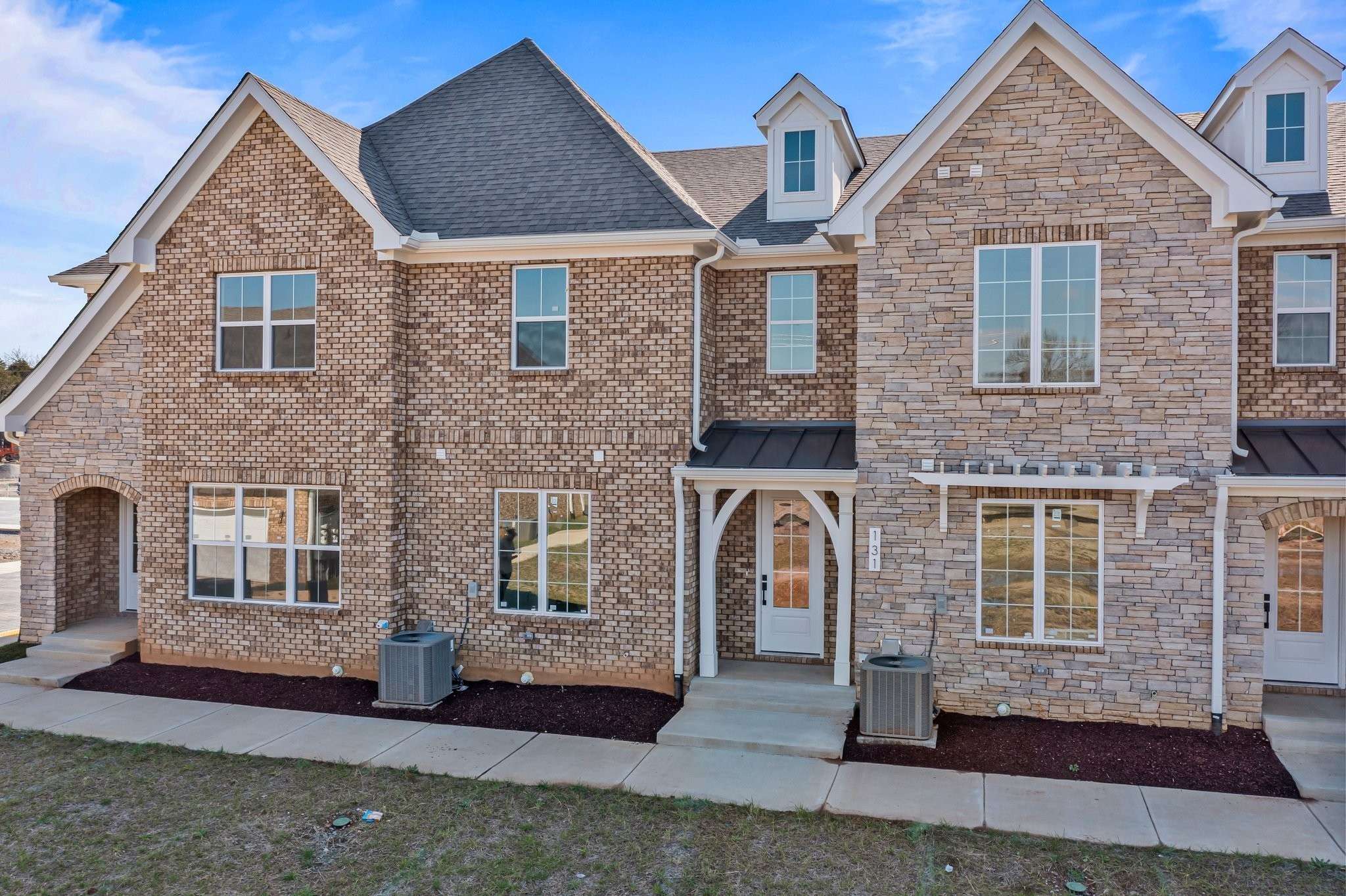 Mount Juliet, TN 37122,110 Leggo Ave #21