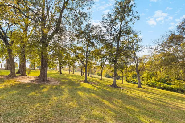 Nashville, TN 37206,1700 Electric Ave