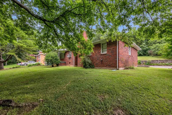 Nashville, TN 37209,6443 Charlotte Road Cir