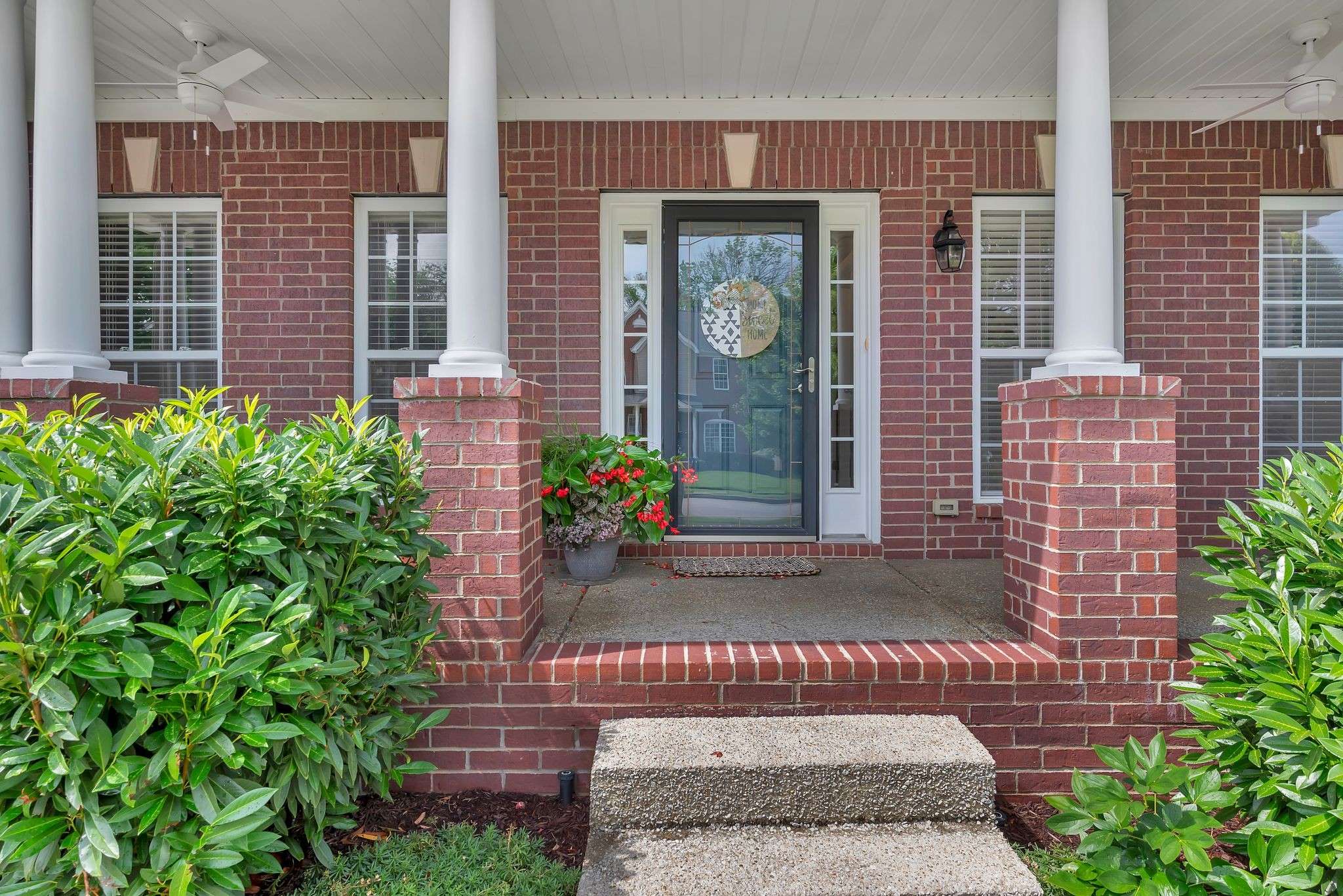 Hermitage, TN 37076,2017 Hawks Nest Dr