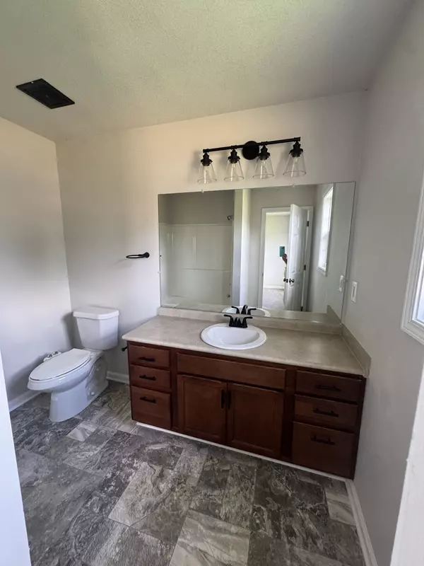 Clarksville, TN 37042,987 Silty Dr