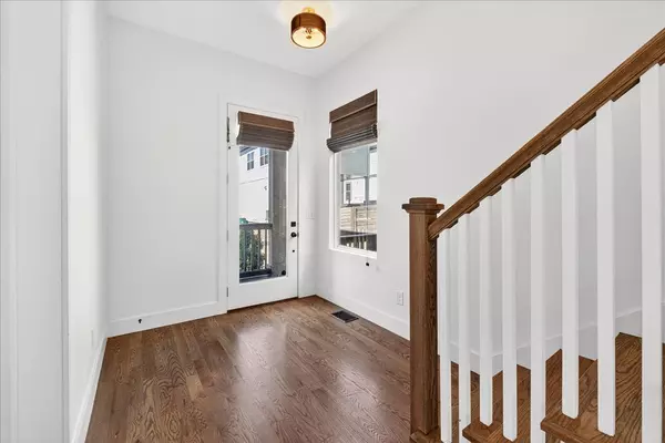 Nashville, TN 37216,917B Delmas Ave