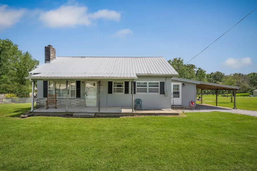 75 Lakeside Dr, Rock Island, TN 38581