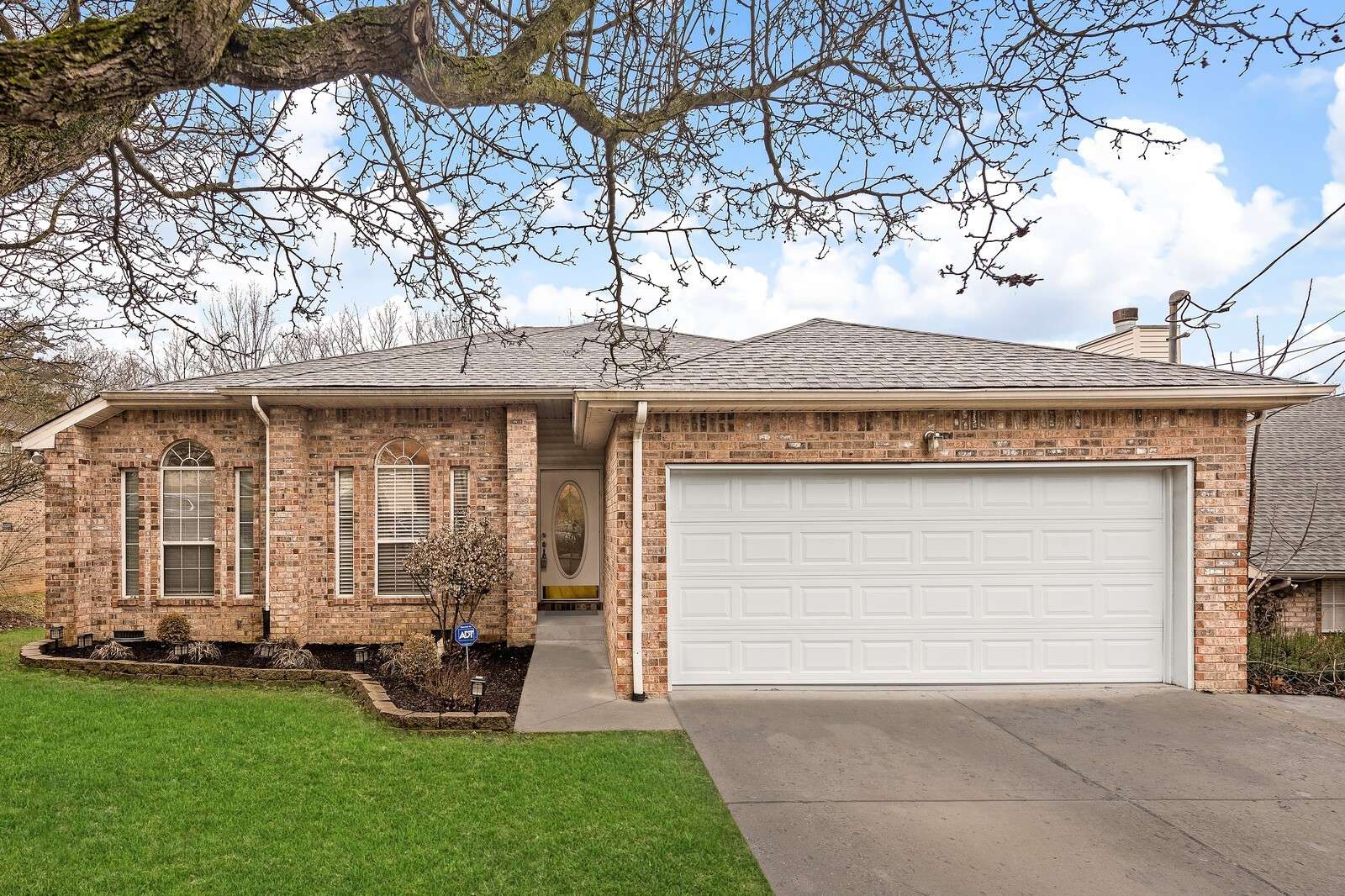 2968 Claymille Blvd, Nashville, TN 37207