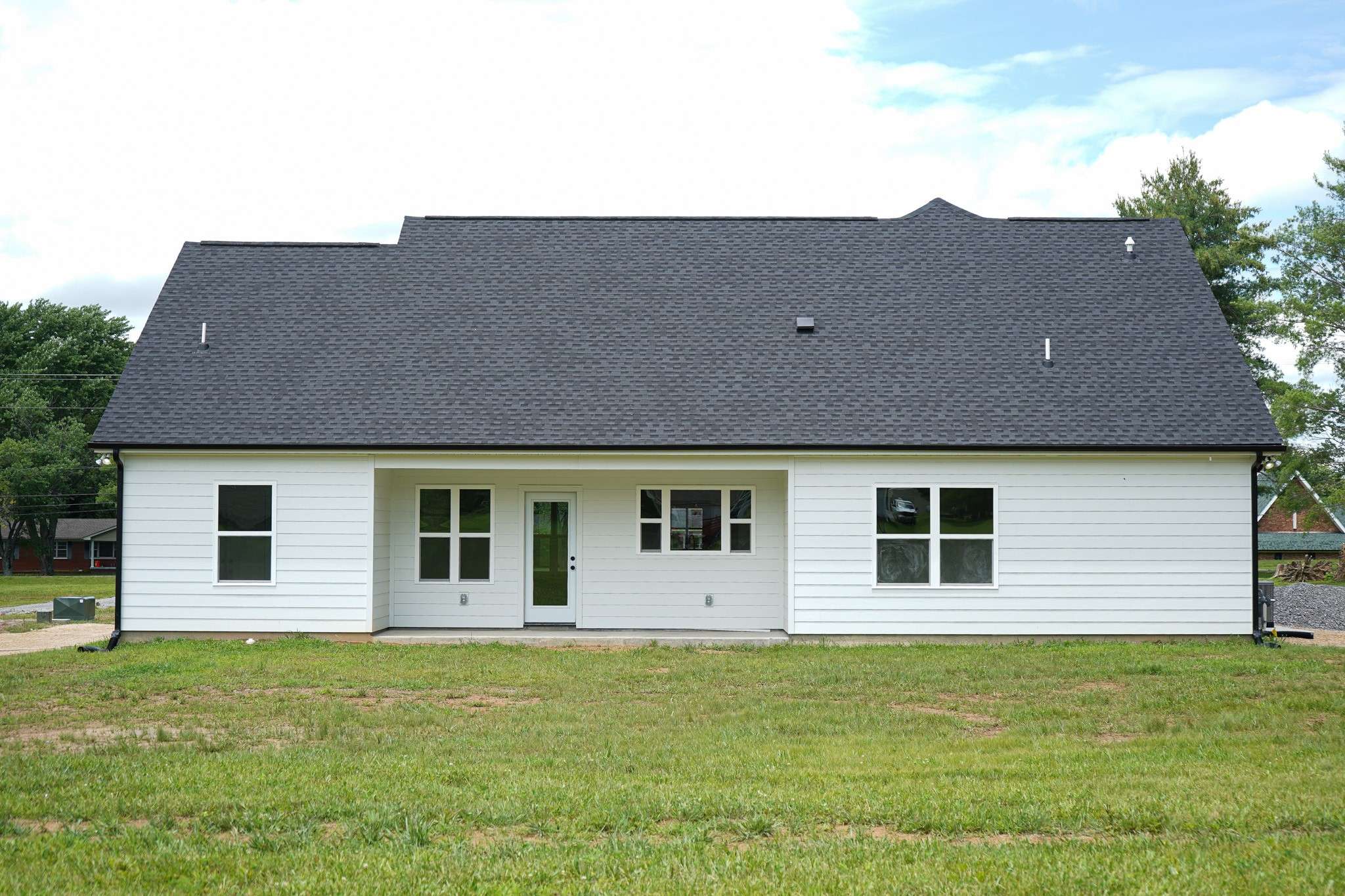 Portland, TN 37148,825A College St