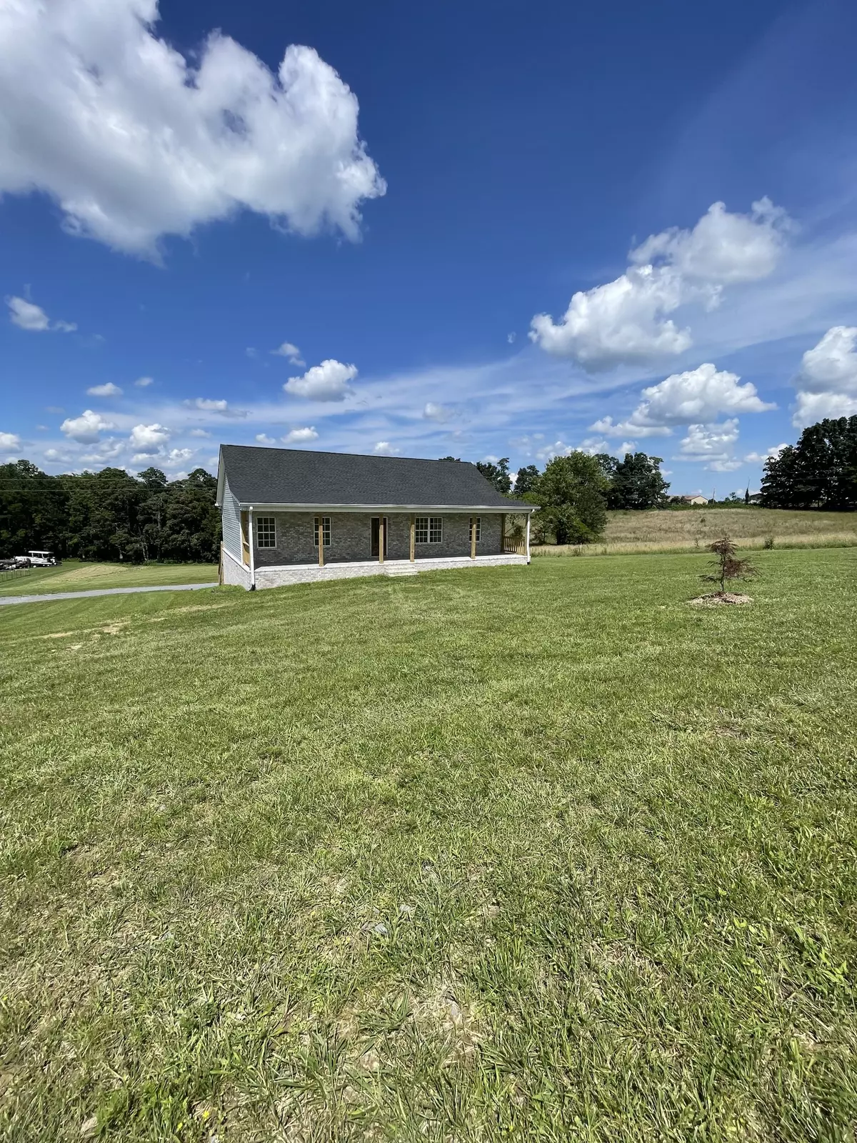 Lafayette, TN 37083,2907 Union Camp Rd