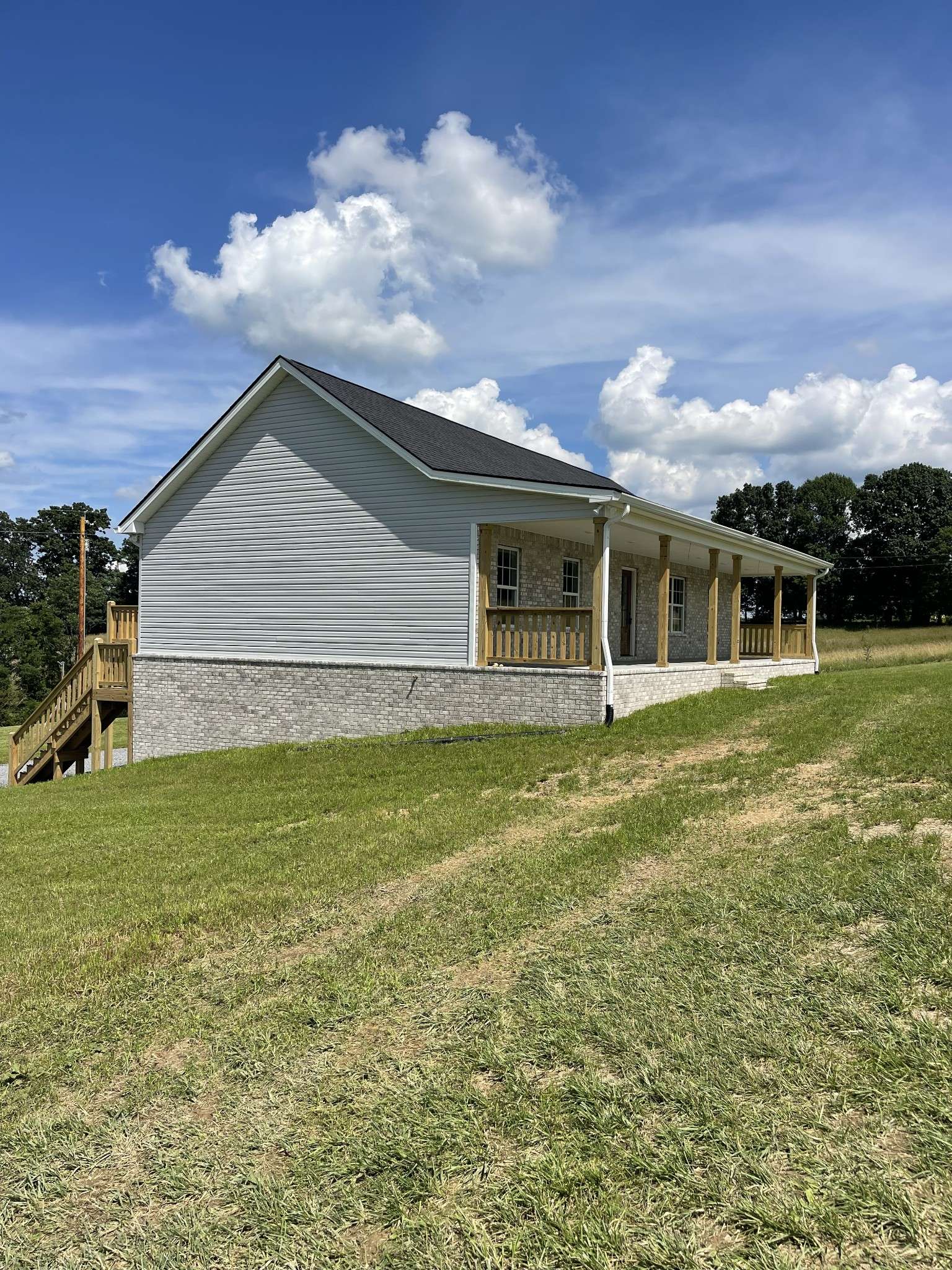 Lafayette, TN 37083,2907 Union Camp Rd