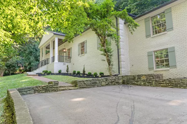 Nashville, TN 37215,1125 Chickering Park Dr