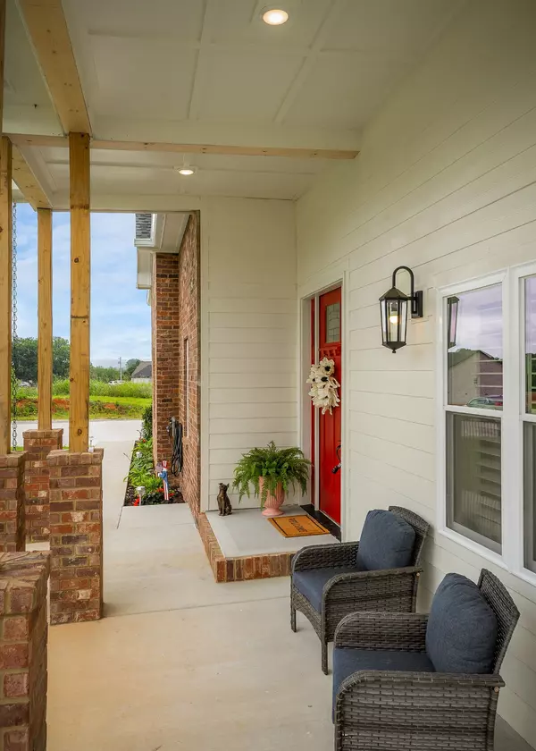 Cookeville, TN 38506,613 Blue Water Dr