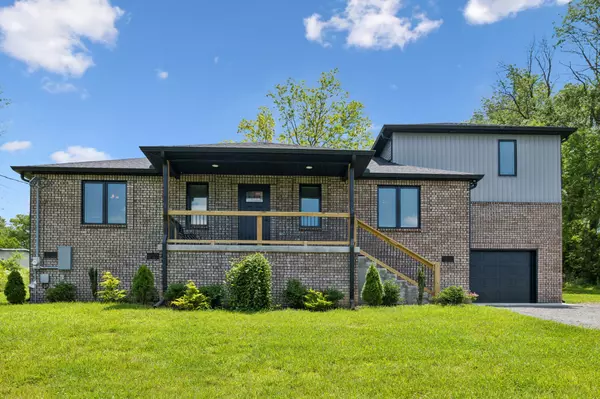375 W Old Alexandria Rd,  Watertown,  TN 37184
