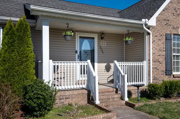 Greenbrier, TN 37073,1006 Glennie Lee Dr