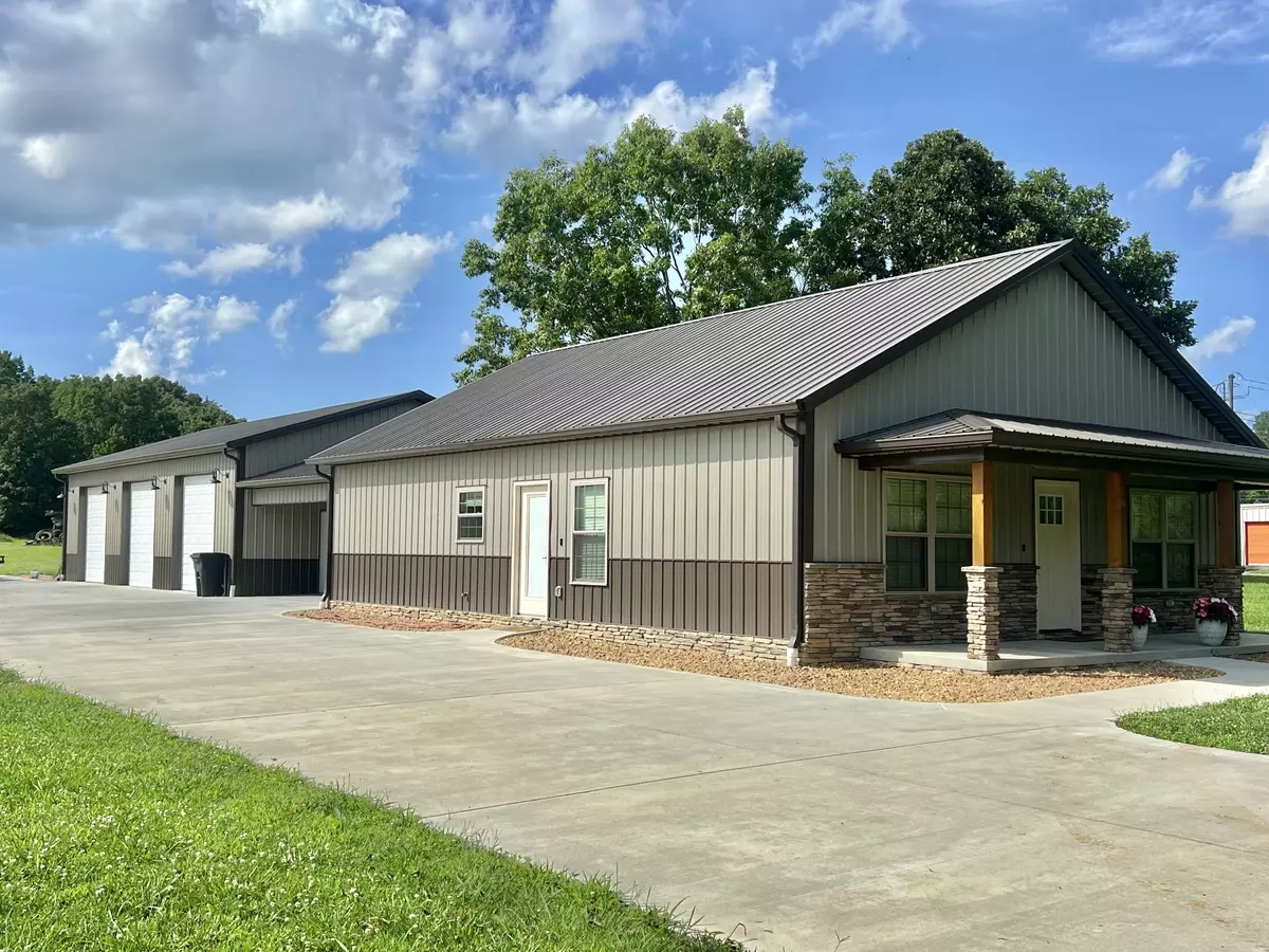 Estill Springs, TN 37330,108 Chase Bend Rd