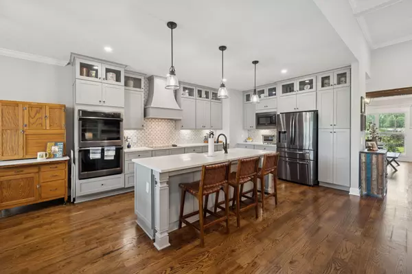 Bell Buckle, TN 37020,112 Nestledown Xing