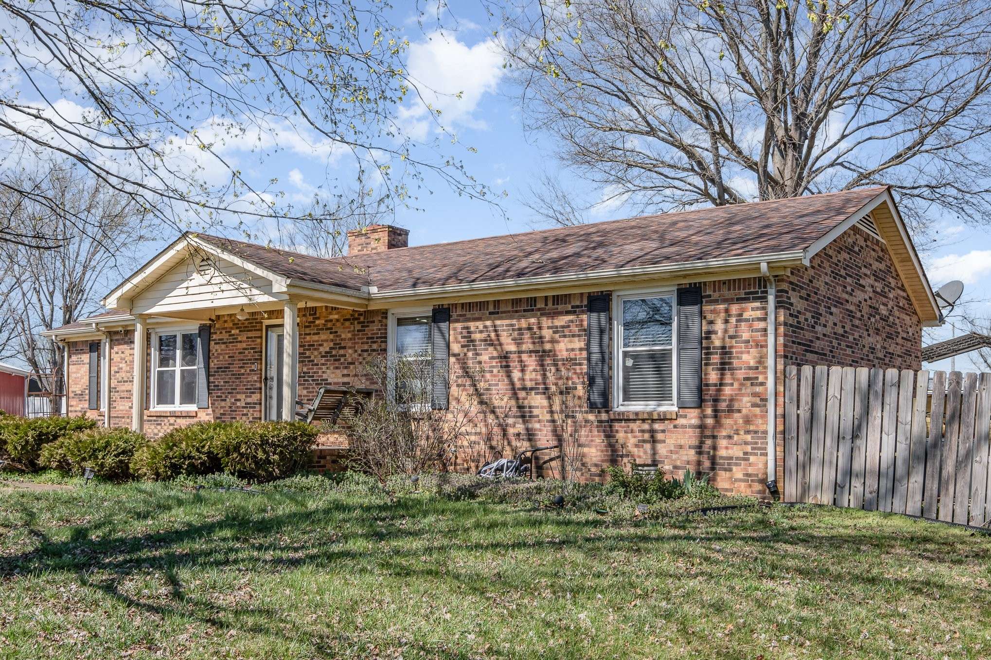 Murfreesboro, TN 37129,561 Campfire Dr