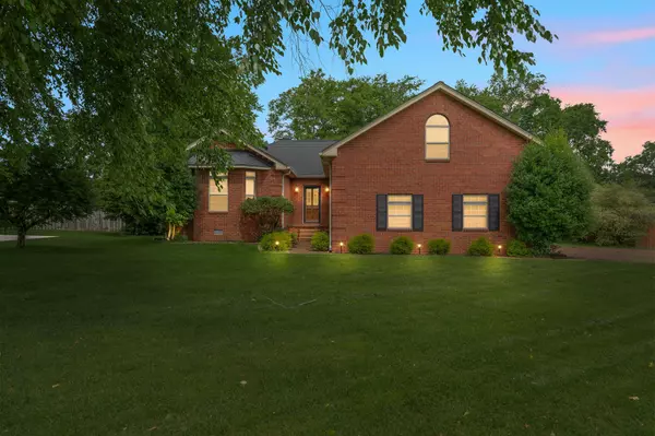 Lebanon, TN 37087,1908 Pointe Barton Dr