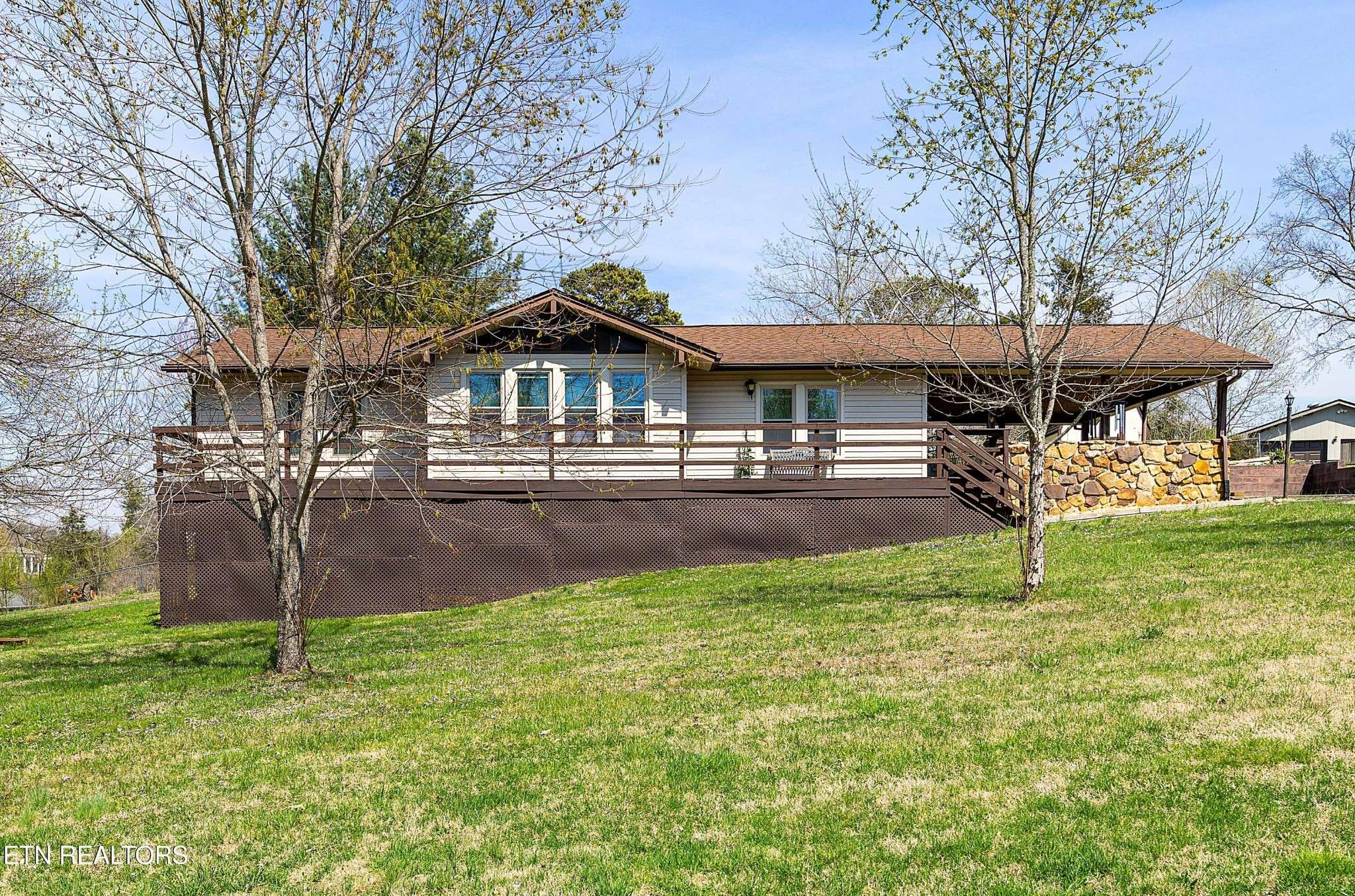 115 Mynatt Circle, Corryton, TN 37721