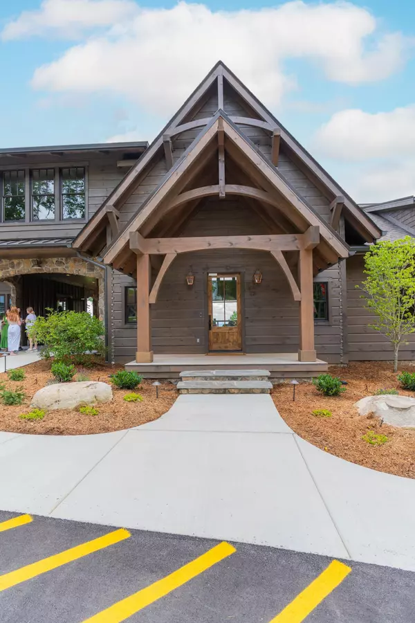 Signal Mountain, TN 37377,123 Big Sky Road