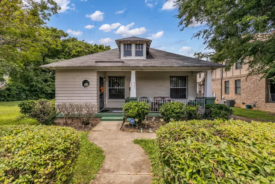 905 14th Ave #S, Nashville, TN 37212