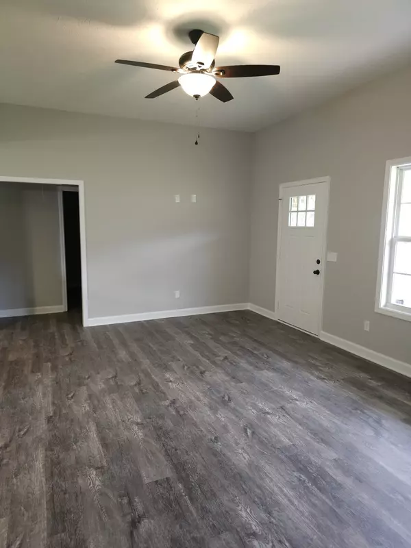 Lafayette, TN 37083,4020 Hartsville Rd