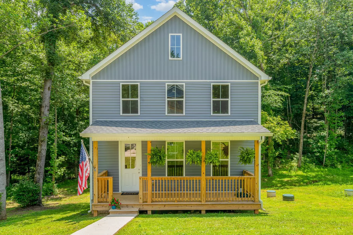 Charlotte, TN 37036,522 Lewis Ln