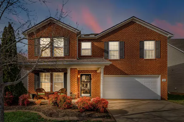 420 Creek Oak Dr, Murfreesboro, TN 37128